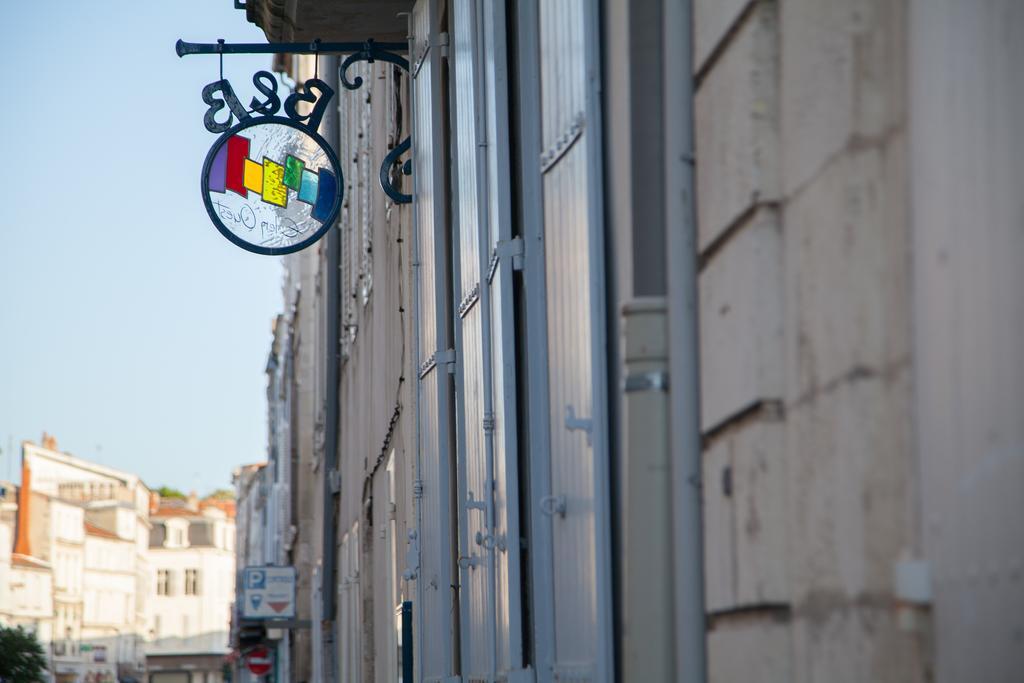 Chambres D'Hotes Eden Ouest La Rochelle  Exteriör bild