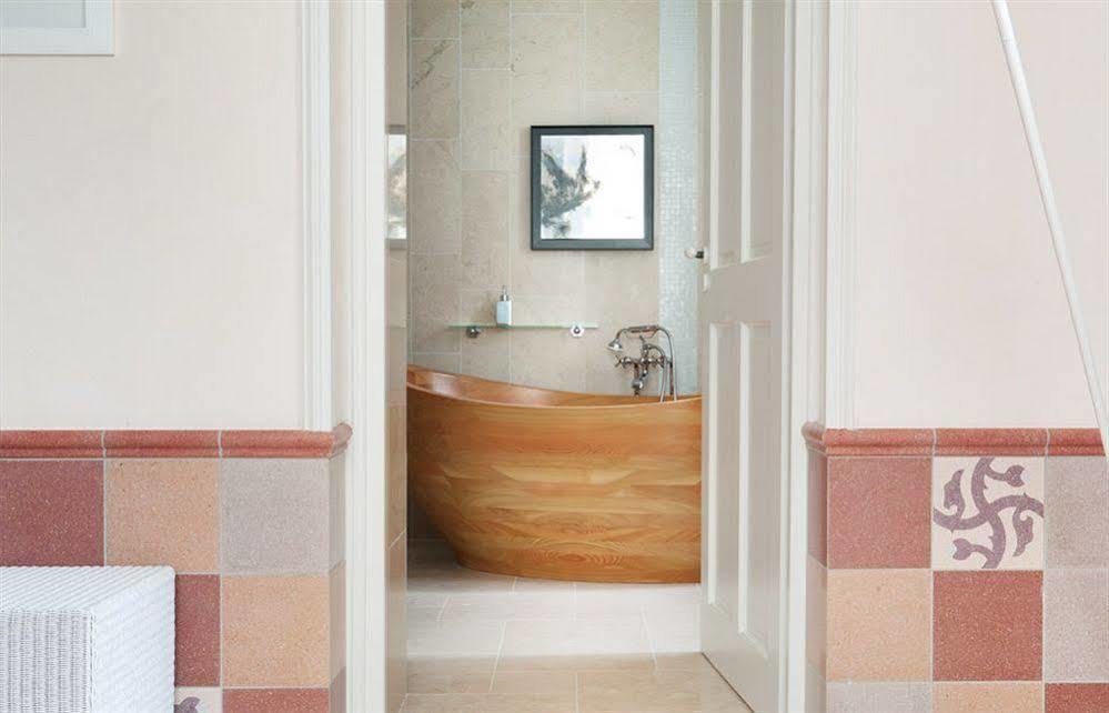 Chambres D'Hotes Eden Ouest La Rochelle  Exteriör bild